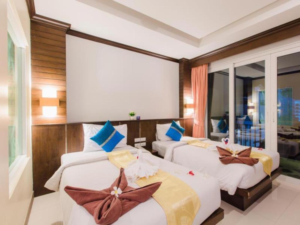 Hotel Azure Bangla Phuket à Patong Extérieur photo