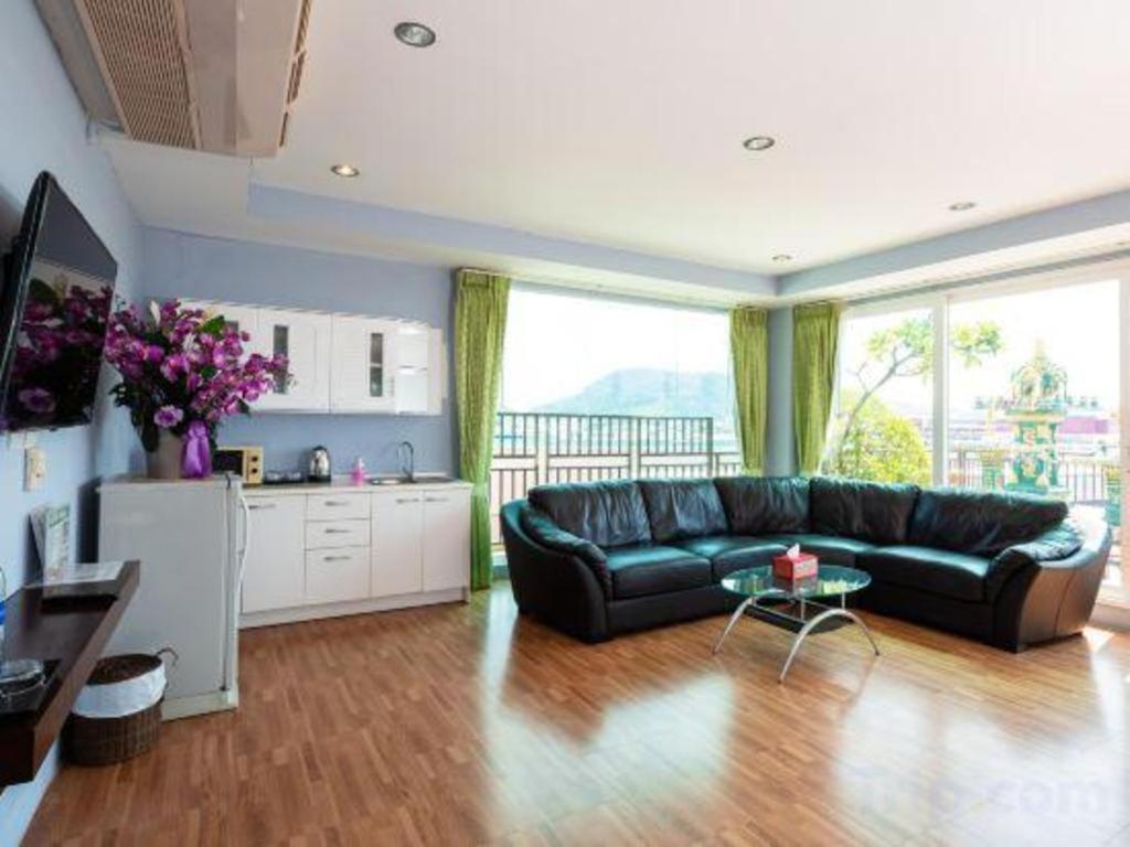 Hotel Azure Bangla Phuket à Patong Extérieur photo